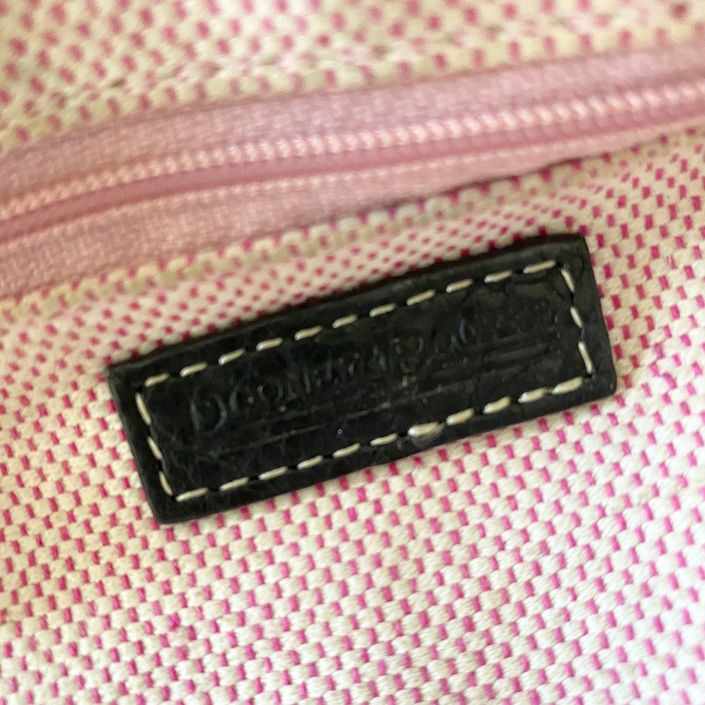 HTF: Dooney & Bourke ✪ Pebbled Leather Handbag ✪ Black with Gold Hardware ✪ - Picture 10 of 12